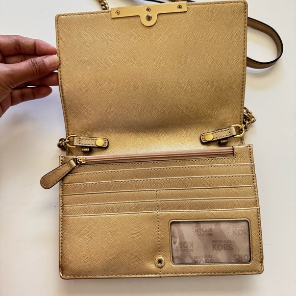 Michael Kors Gold Chain Strap Leather  Crossbody Bag - Picture 8 of 9